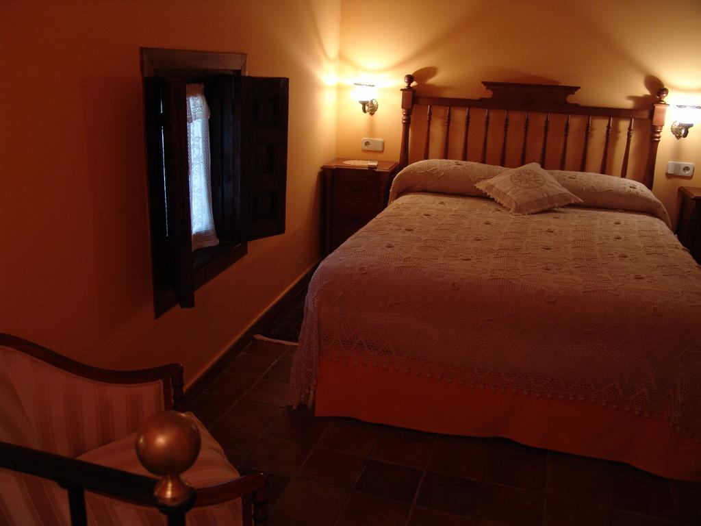 Apartamentos La Columna Chinchón Exterior foto